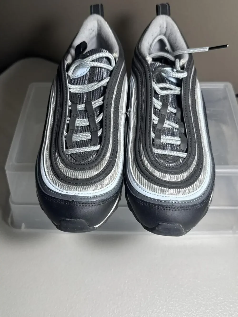 Nike Air Max 97 Black/White/Signal Light Blue Athletic Shoes 5Y‎ Excellent NICE